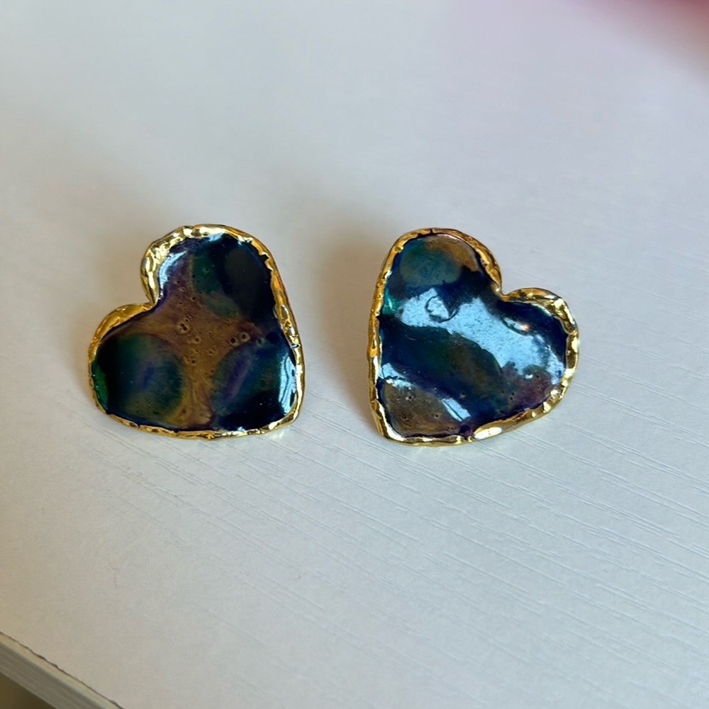 Gorgeous vintage heart statement earrings